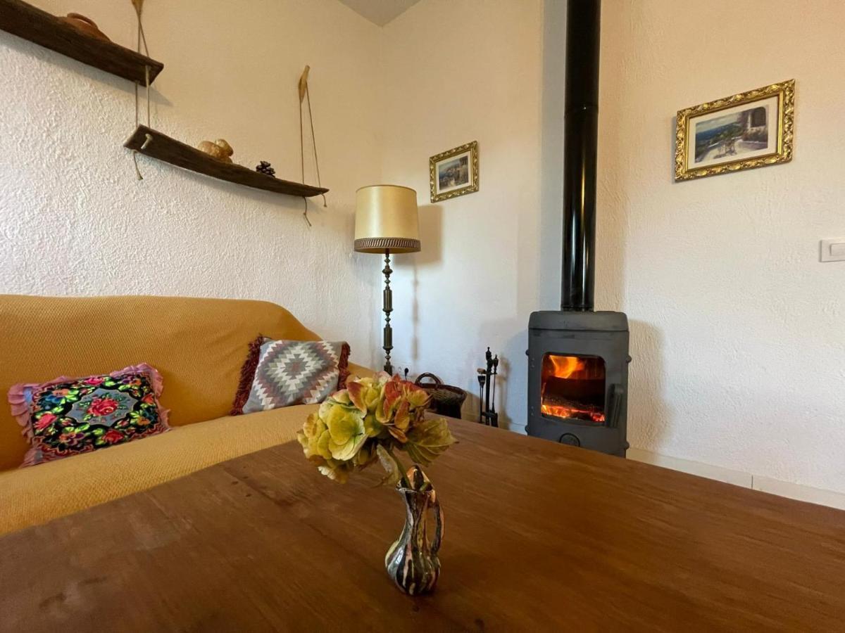 Aurora 2-Bed Cottage - Sleeps 4 - Montseny Park Arbúcies Exteriör bild