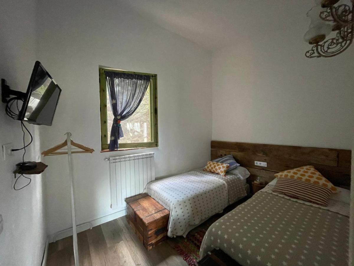 Aurora 2-Bed Cottage - Sleeps 4 - Montseny Park Arbúcies Exteriör bild
